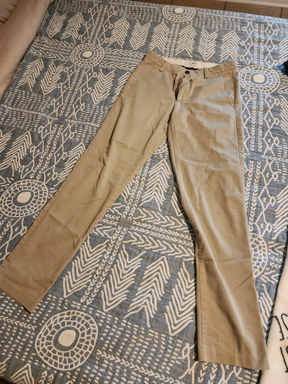 Dockers Men's Tan Chino Pants - Straight Leg